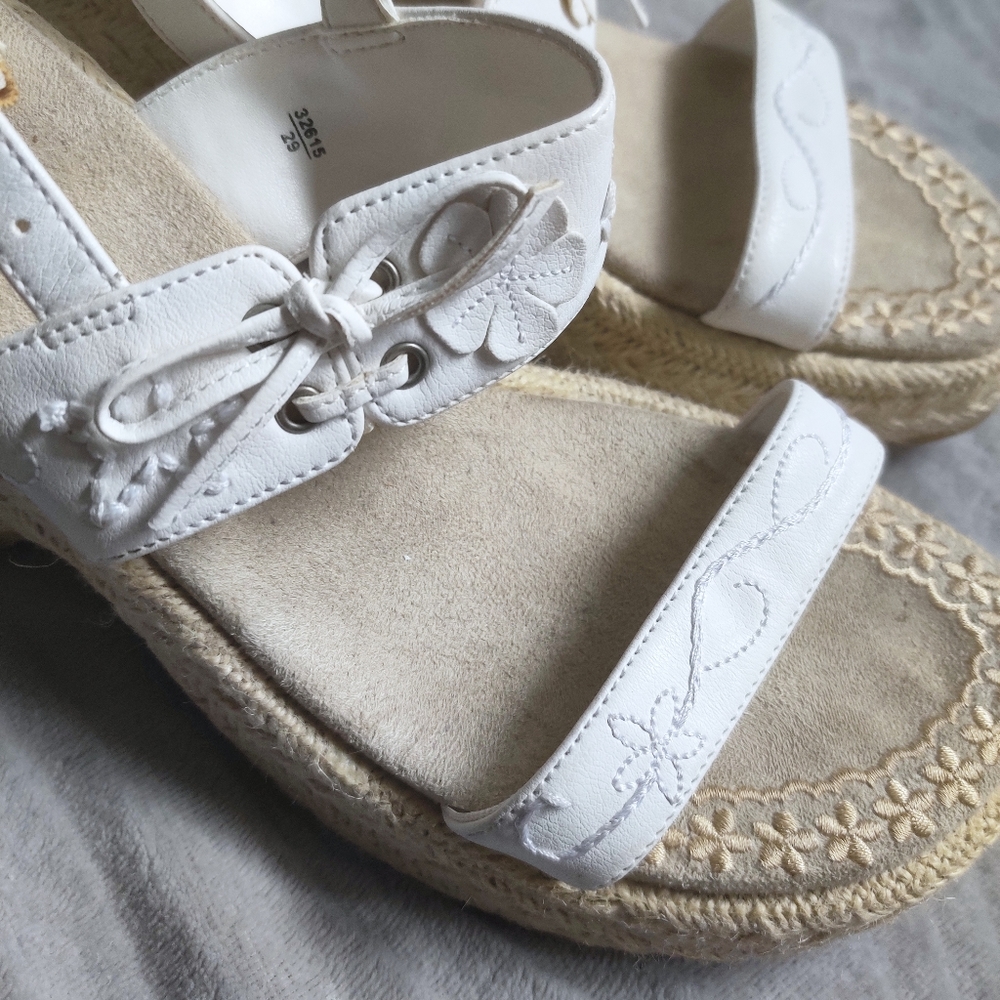 ❄️SOLD❄️VINTAGE Y2K Chunky White Floral Cottagecore Espadrille Woven Heels - Picture 3 of 8
